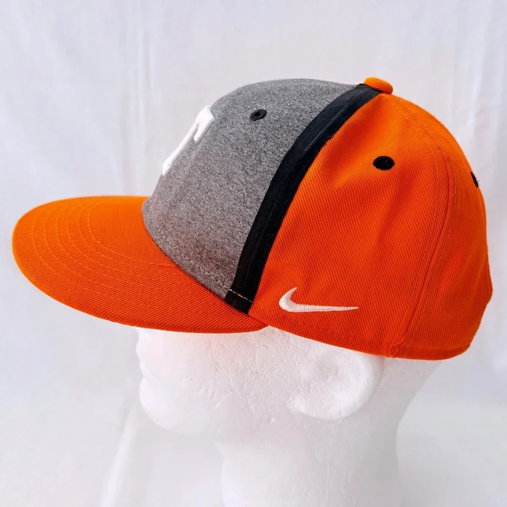 Nike Tennessee Volunteers Nike True Youth Adjustable Strapback Hat Cap Signed
